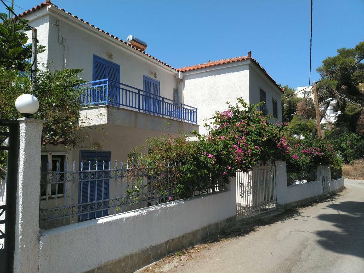 Rigos House At Askeli Beach, Poros Island Villa Poros Town Exterior photo